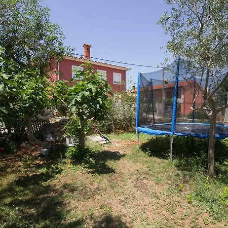 Tila In Apartament Šišan