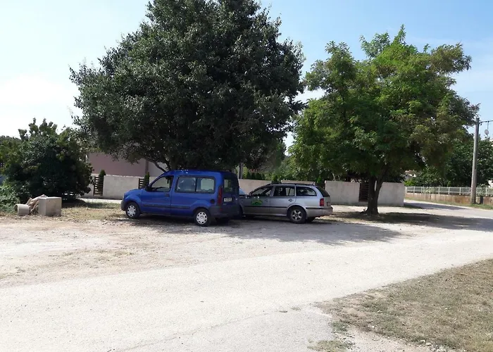 Tila In Apartament Šišan