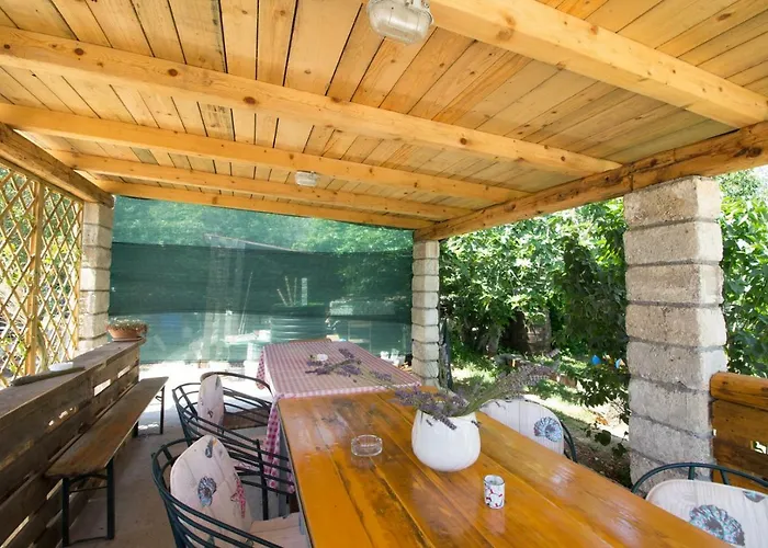Apartament Tila In Šišan