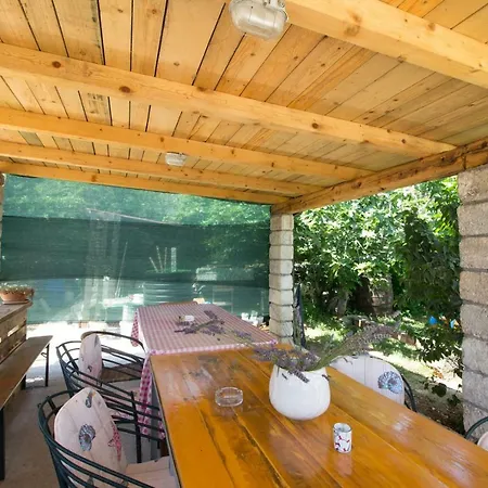 Apartmán Tila In Šišan